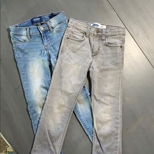Pair of 5T skinny jeans/jeggings